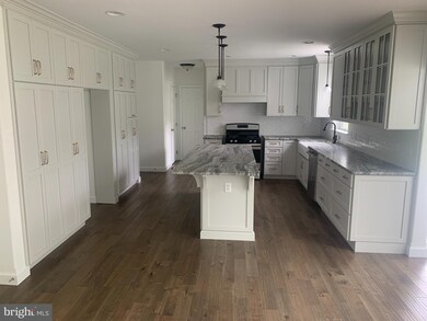 139 N Kemp Rd, Kutztown, PA 19530 - photo 7