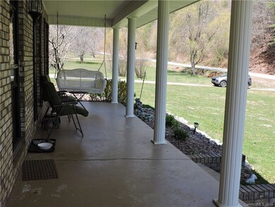 505 Jr Pate Rd, Burnsville, NC 28714 - photo 6