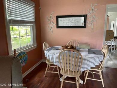 4520 Birkenhead Rd, Jacksonville, FL 32210 - photo 4