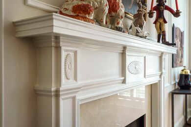 LR Fire Place Mantle Detail
