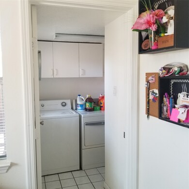 1032 Walling St unit B, Houston, TX 77009 - photo 6