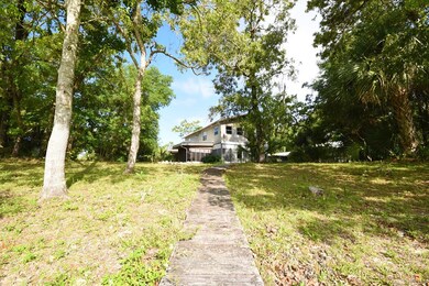 8 8th St E, Steinhatchee, FL 32359 - photo 4