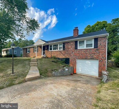 7417 Castle Rd, Manassas, VA 20109 - photo 2