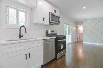 74 Cox St, Nashua, NH 03064 - photo 2