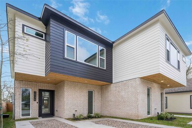 1017 Calvin Ave unit A-B, Houston, TX 77088 - photo 2