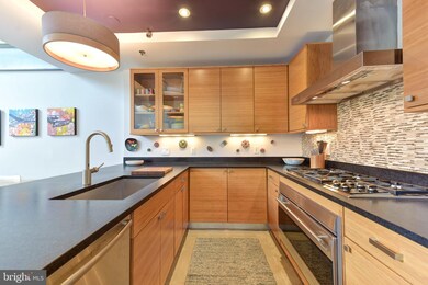 2351 Champlain St NW unit P2, Washington, DC 20009 - photo 6