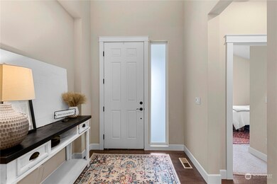 1748 S Blanchard Loop, East Wenatchee, WA 98802 - photo 6