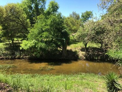 460 Shorty Crenwelge Rd, Fredericksburg, TX 78624 - photo 3