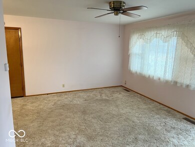 1402 Woodward St, Lapel, IN 46051 - photo 5