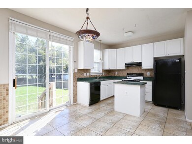 48 Fieldcrest Dr, Mount Holly, NJ 08060 - photo 6