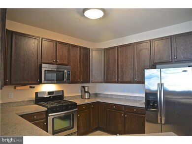 235 Timberlake Dr unit 235, Trenton, NJ 08618 - photo 6