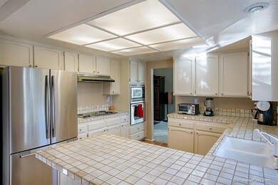 755 Fieldstone Ln, Encinitas, CA 92024 - photo 5