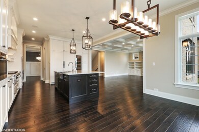 121 Joanne Way, Elmhurst, IL 60126 - photo 7