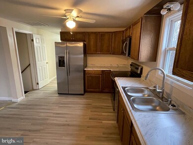 62 Apple Orchard Ct, Berkeley Springs, WV 25411 - photo 7