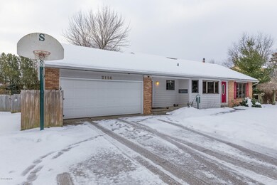 2114 Sandcrest-2