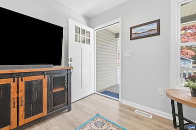 1104 Gardner St, Waynesboro, VA 22980 - photo 7