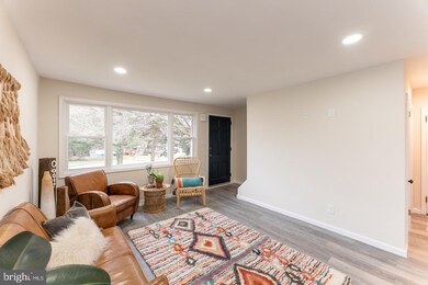 112 E Garrison Rd, Brookhaven, PA 19015 - photo 5