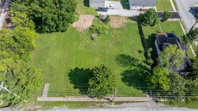 217 E Park St, Guthrie, KY 42234 - photo 6