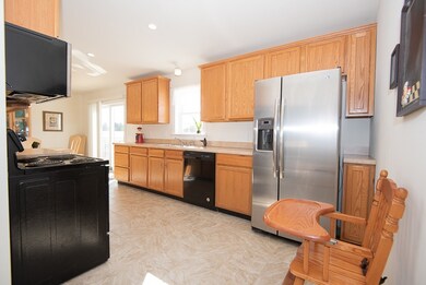 5 Brianna Dr, Webster, MA 01570 - photo 4