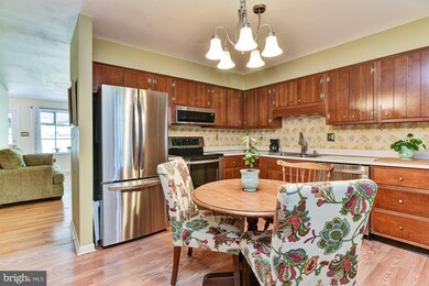 16116 Julie Ln, Laurel, MD 20707 - photo 5