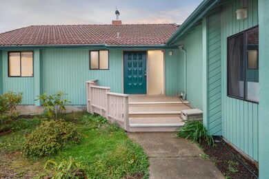 1125 NE 7th Dr, Newport