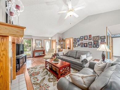 37 Lyndhurst Dr, Bella Vista, AR 72714 - photo 6