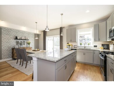 1041 Chapman Cir unit 21, Hatfield, PA 19440 - photo 2