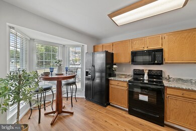 13924 Gunners Place, Centreville, VA 20121 - photo 6