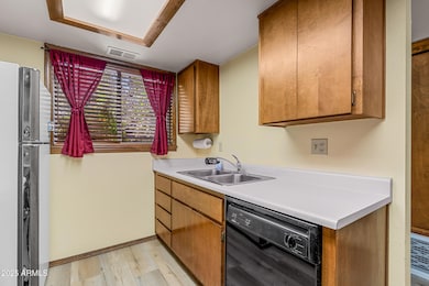 2531 E Heidi Loop-9