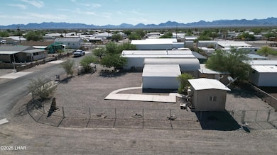 775 W Comanche Dr, Quartzsite, AZ 85346 - photo 5