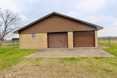 12528 Koym Rd, Beasley, TX 77417 - photo 3