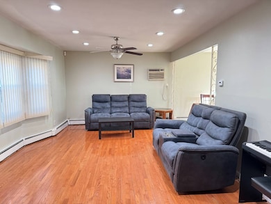 311 Concord St, Dix Hills, NY 11746 - photo 2