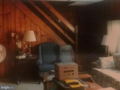 817 Orchard Ave, Southampton, PA 18966 - photo 5