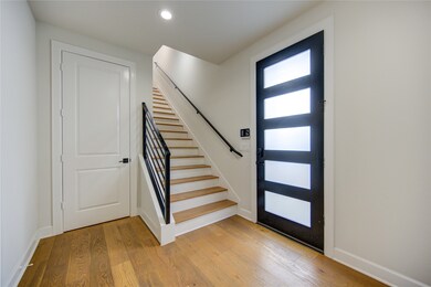 826 Wakefield Dr unit B, Houston, TX 77018 - photo 4