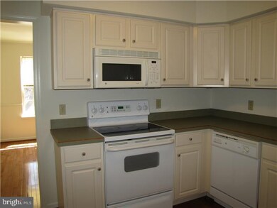 18 Alan Ln unit 18B, Quakertown, PA 18951 - photo 5