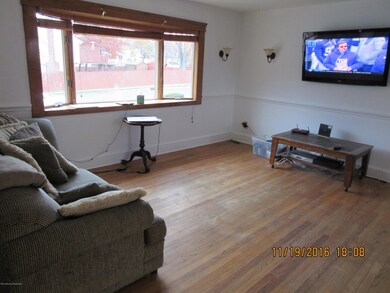 22 Kentucky Dr, Hazlet, NJ 07730 - photo 4