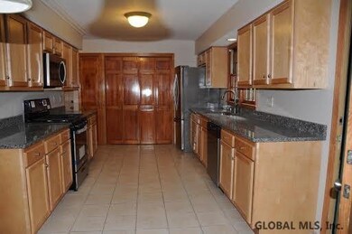 526 Delaware Ave, Delmar, NY 12054 - photo 7