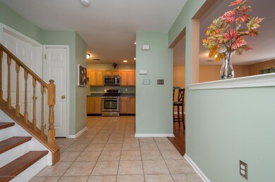 03_172DoradoBeachCt_32001_Foyer_HiRes