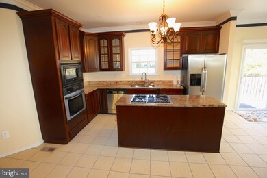 5200 Devonport Ct, Glenn Dale, MD 20769 - photo 4