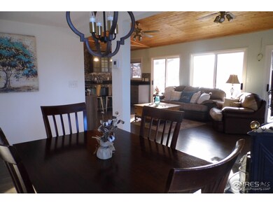 Dining area looking into the LR