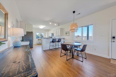 1137 Mariners Way unit 37, Huddleston, VA 24104 - photo 4