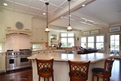 Alice Waters would love this Chef's Kitchen with B