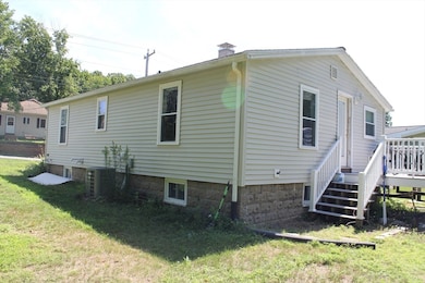 24 Blanchard St, Chicopee, MA 01020 - photo 2