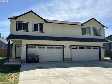 213 Oak St, Winlock, WA 98596 - photo 2