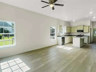 2116 Charles Whitlow Ave, Lawton, OK 73501 - photo 3