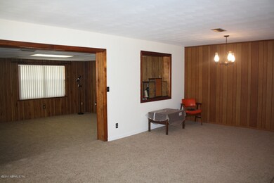 2439 Una Dr, Jacksonville, FL 32216 - photo 7