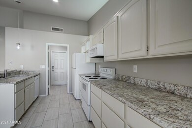 005_Kitchen Detail