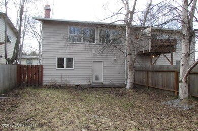 111-155175 Backyard