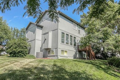 7023 Constance St, Shawnee, KS 66216 - photo 4