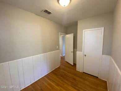 563 Aiken Rd, Jacksonville, FL 32216 - photo 7